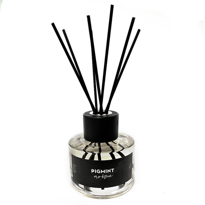 Currant Noir Reed Diffuser